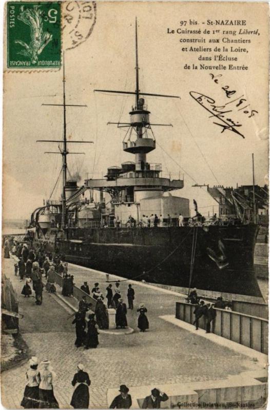Carte postale ancienne Saint-Nazaire - Le Cuirasse de 1. rang Liberte à Saint-Nazaire