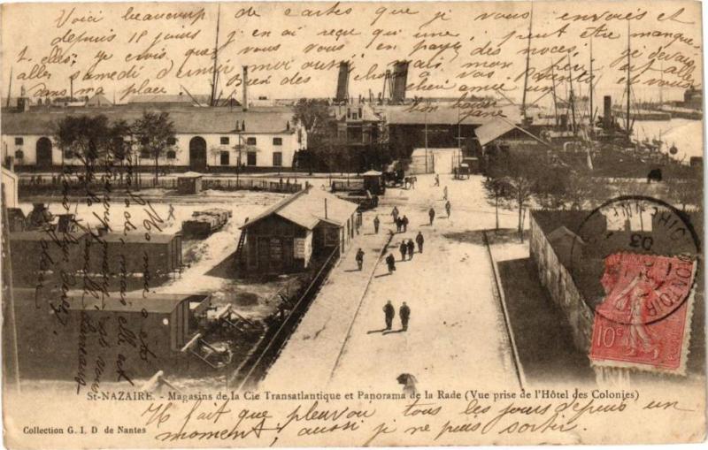 Carte postale ancienne Saint-Nazaire - Magasins de la Cle Transatlantique et Panorama à Saint-Nazaire