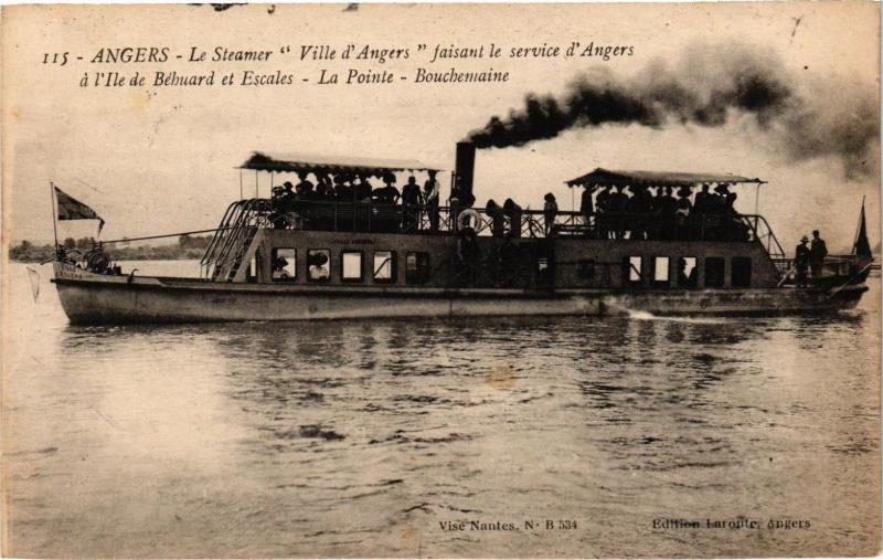 Carte postale ancienne Angers-Le Steamer Ville d'Angers faisant le service d'Angers à Angers