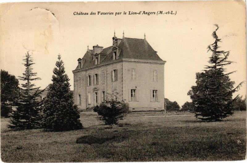 Carte postale ancienne Chateau des Faveries par le Lion-d'Angers à Angers