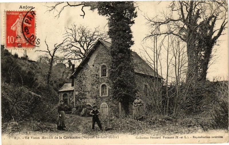 Carte postale ancienne Anjou - Le Vieux Moulin de la Corbiniere (Noyant la-Gra oyere)