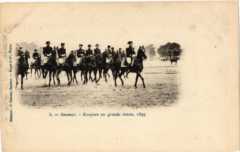 Carte postale ancienne Saumur - Ecuyers en grande tenue 1899 à Saumur