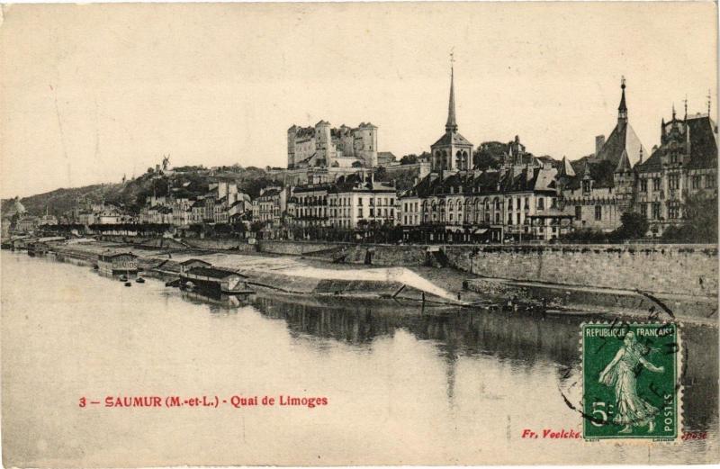 Carte postale ancienne Saumur - Quai de Limoges à Saumur