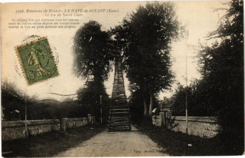 Carte postale ancienne Environs de Routot - La Haye-de-Routot - Le feu de Saint-Clair(182054) à La Haye-de-Routot