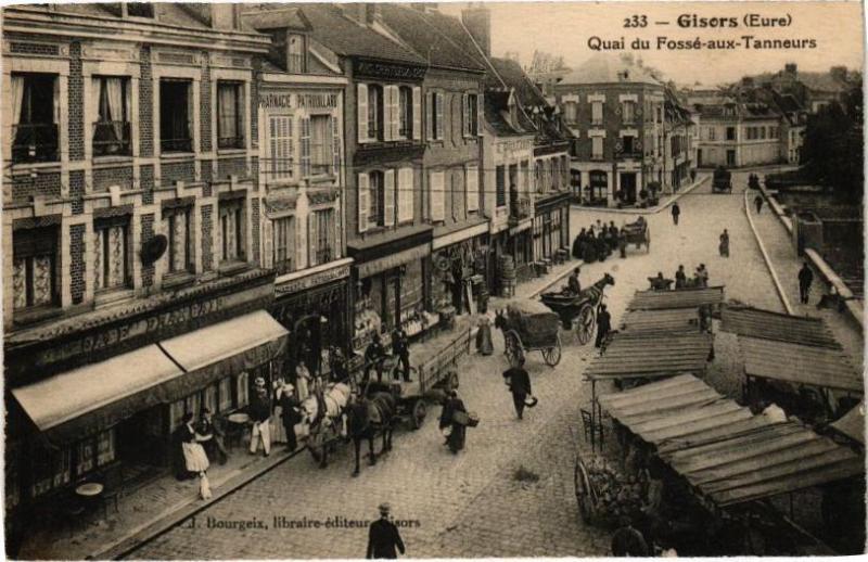 Carte postale ancienne Gisors - Quai du Fossé-aux-Tanneurs à Gisors