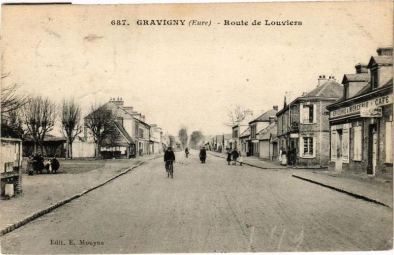 Carte postale ancienne Gravigny - Route de Louviers à Gravigny