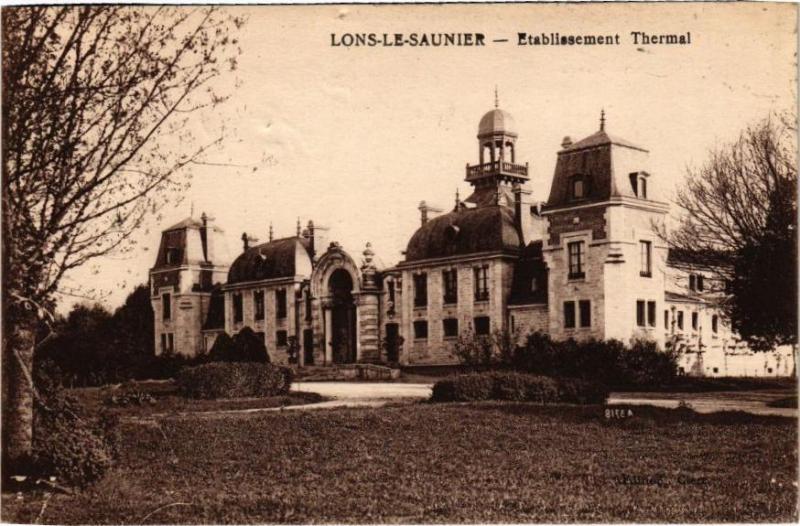 Carte postale ancienne Lons-le-Saunier-Etablisement Thermal à Lons-le-Saunier