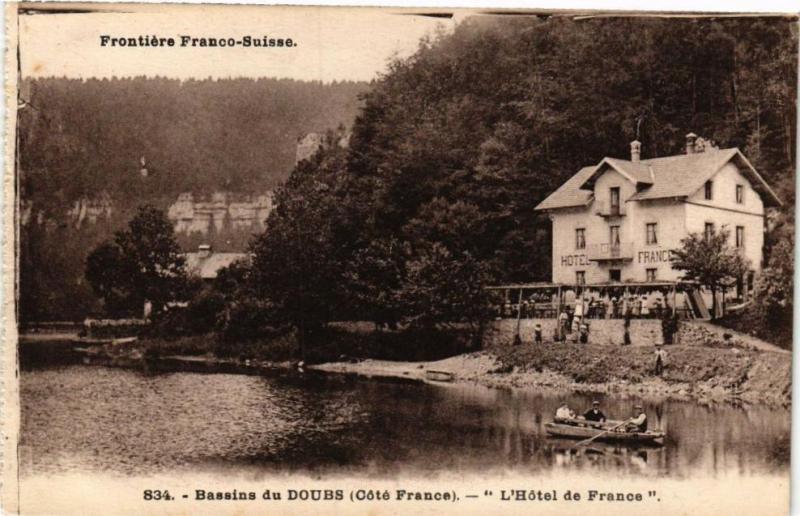 Carte postale ancienne Frontiere...-Bassins du Doubs (Coté France) - L'Hotel de France à Doubs