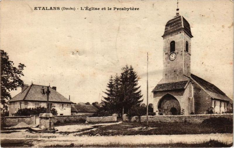 Carte postale ancienne Etalans - L'Eglise et le Presbytere à Étalans