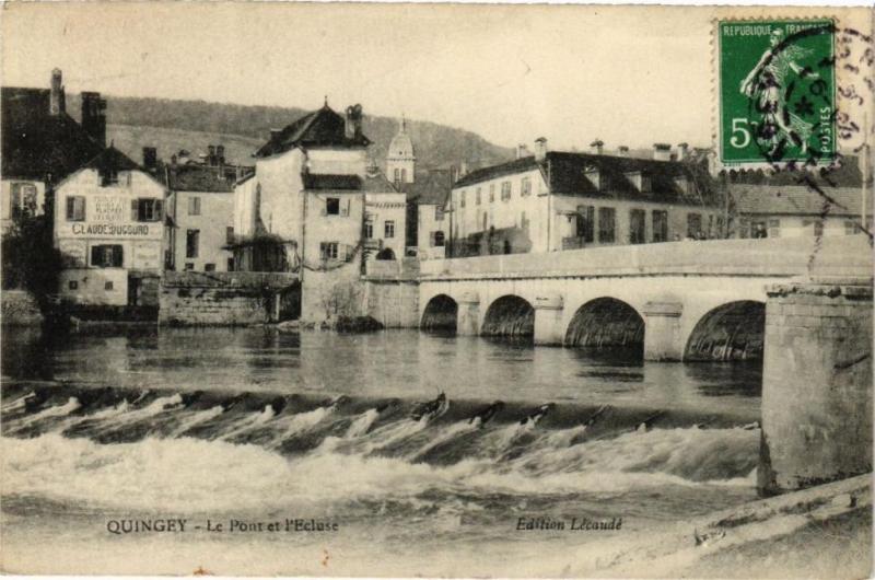 Carte postale ancienne Quingey - Le Pont et l'Ecluse à Quingey