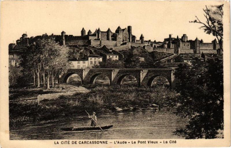 Carte postale ancienne La Cité de Carcassonne-L'Aude-Le Pont Vieux-La Cité à Carcassonne