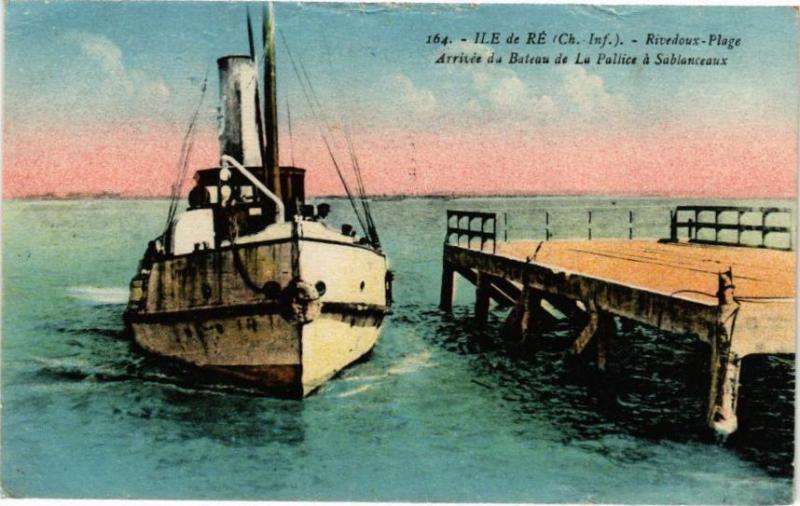 Carte postale ancienne Ile-de-Re - Rivedoux-Plage - Arrivée du Bateau de la . à Rivedoux-Plage