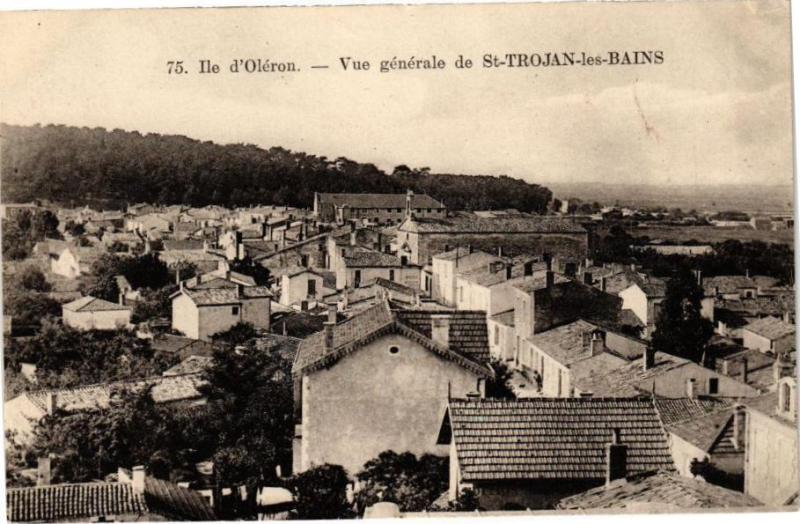 Carte postale ancienne Ile d'Oleron - Vue générale de Saint-Trojan-les-Bains à Saint-Trojan-les-Bains