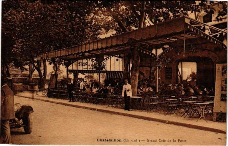 Carte postale ancienne Chatelaillon - Grand Café de la Poste