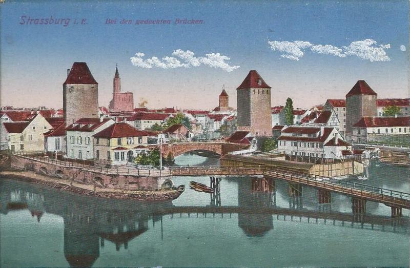 Carte postale ancienne Les Ponts couverts à Strasbourg