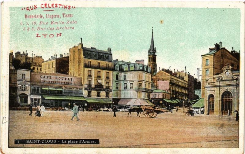 Carte postale ancienne Saint-Cloud - La Place d'Armes à Saint-Cloud