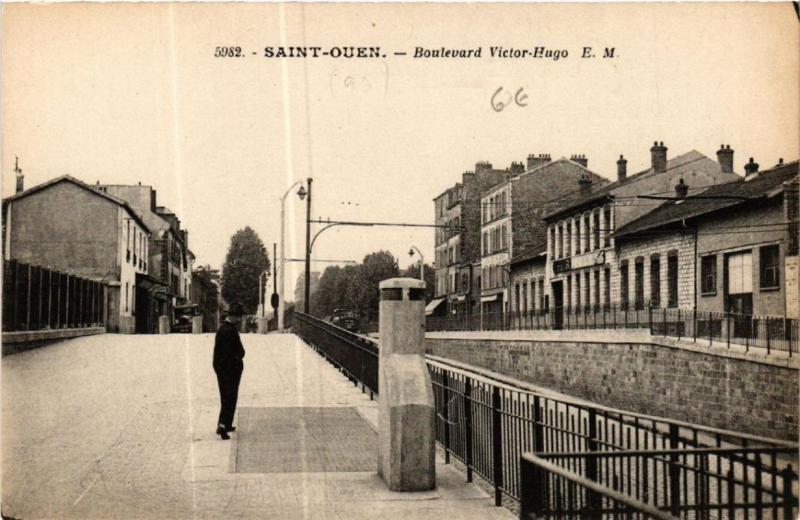 Carte postale ancienne Saint-Ouen Boulevard Victor-Hugo
