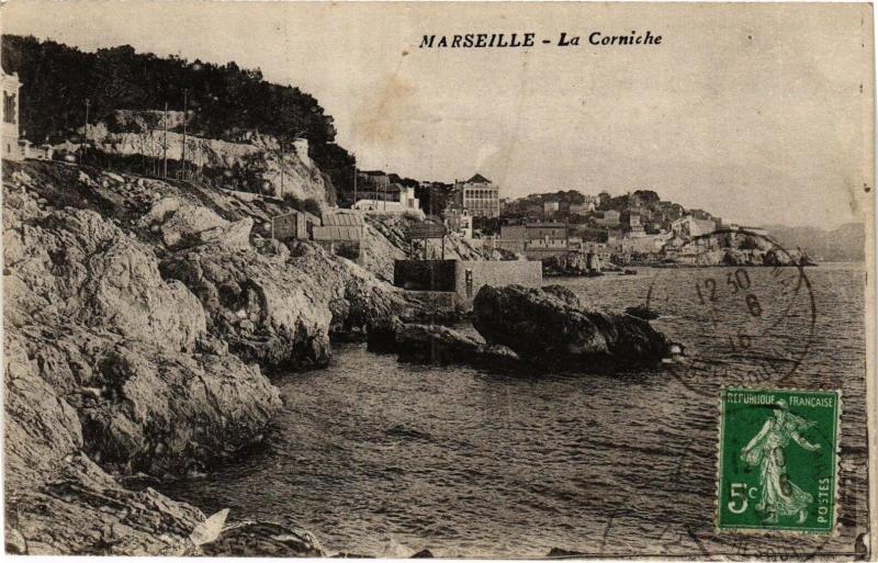 Carte postale ancienne Marseille-La Corniche à Marseille