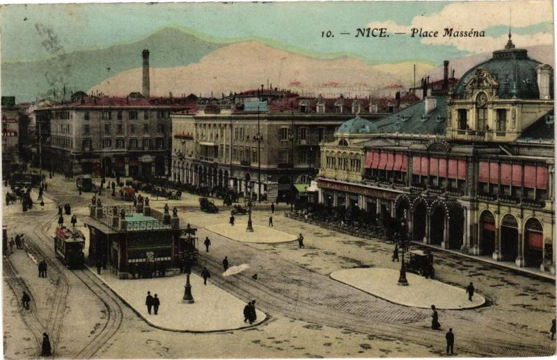 Carte postale ancienne Nice - Place Masséna à Nice