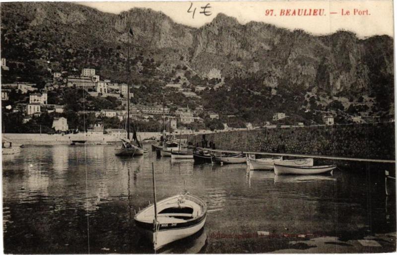 Carte postale ancienne Beaulieu Le Port