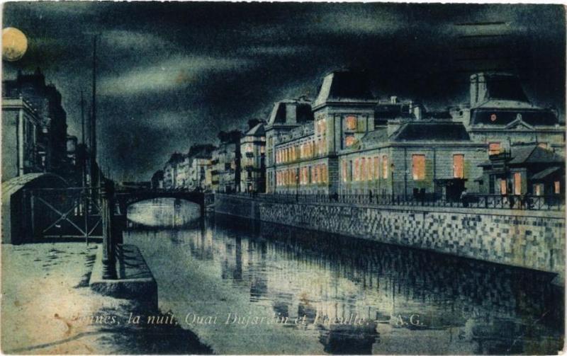 Carte postale ancienne Rennes-la nuit Quai Dujardin et Faculté à Rennes