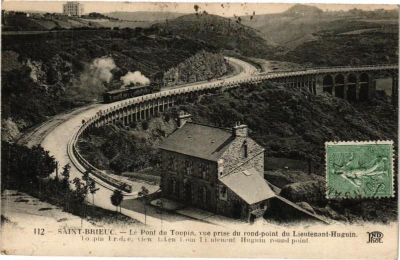 Carte postale ancienne Saint-Brieuc-Le Pont du Toupin à Saint-Brieuc