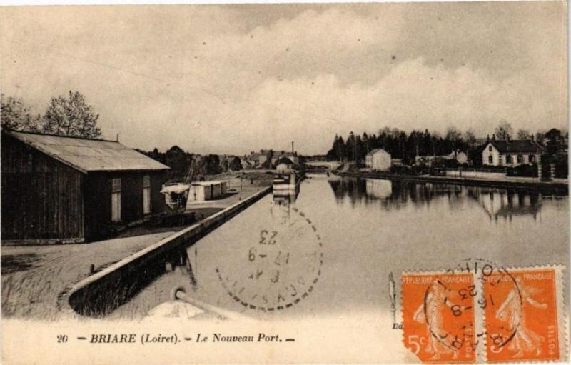Carte postale ancienne Briare-Le Nouveau Port à Briare