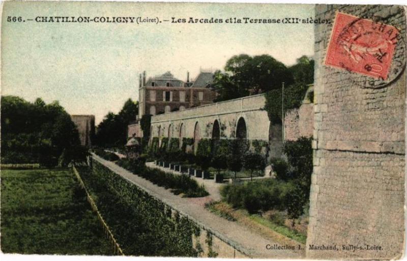 Carte postale ancienne Chatillon - Coligny - Les Arcades et la Terrasse (Xii siecle