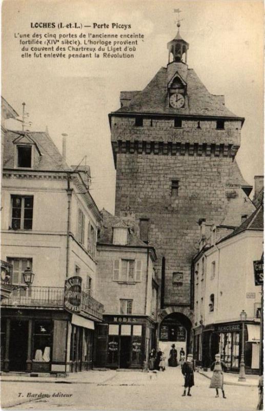 Carte postale ancienne Loches - Porte Piceys-L'une des cinq portes de l'ancienne à Loches