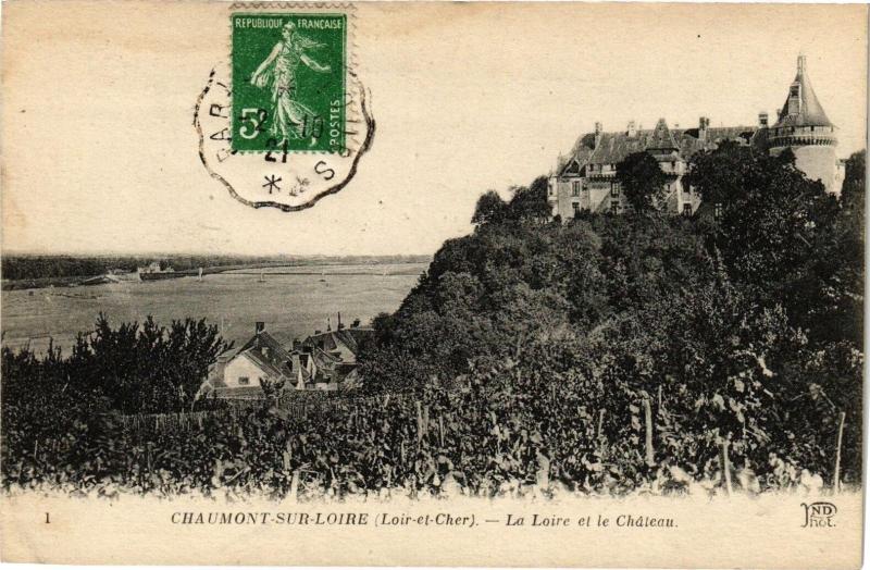 Carte postale ancienne Chaumont-sur-Loire-La Loire et le Chateau à Chaumont-sur-Loire