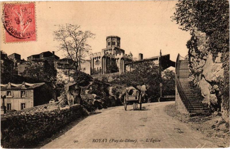 Carte postale ancienne Royat - L'Eglise à Royat