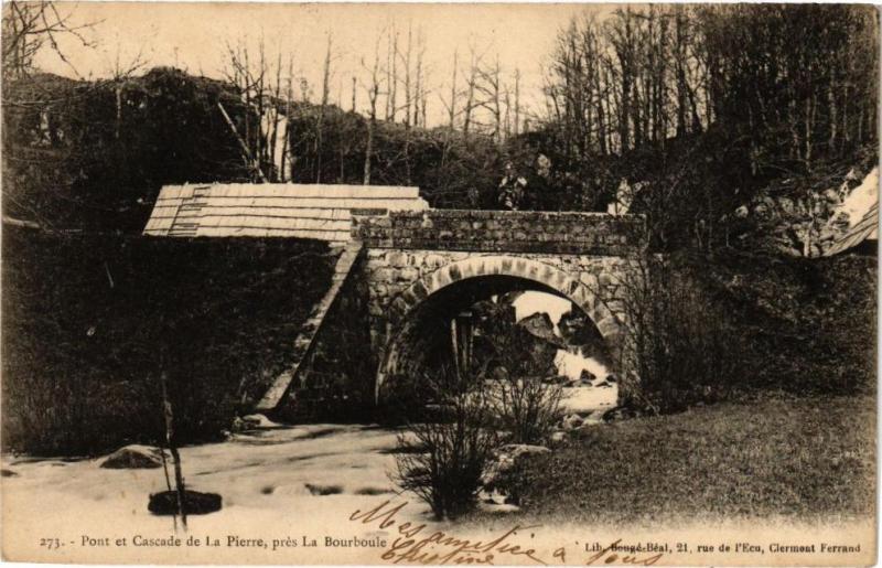 Carte postale ancienne Pont et Cascade de la Pierre pres La Bourboule à La Bourboule