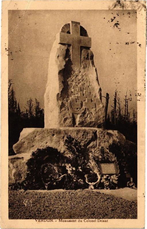 Carte postale ancienne Verdun-Monument du Colonel Driant à Verdun
