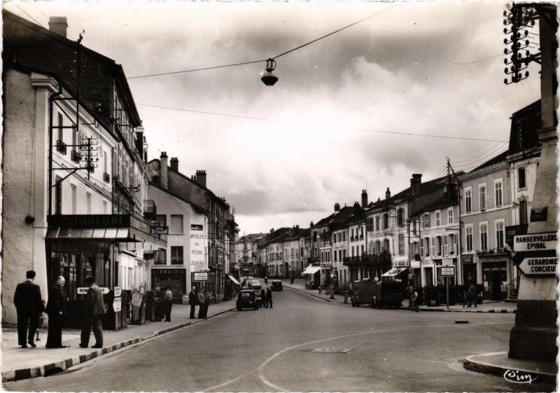 Carte postale ancienne Bruyeres-Rue du Cameroun