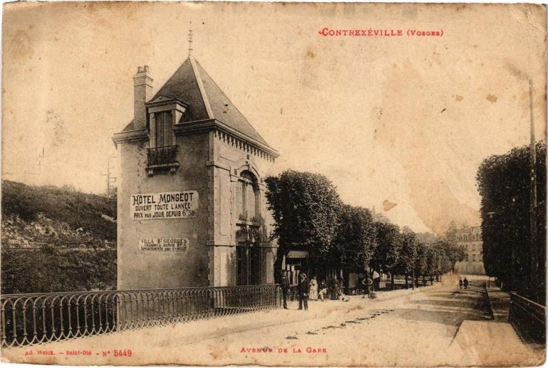 Carte postale ancienne Contrexeville Avenue de la Gare