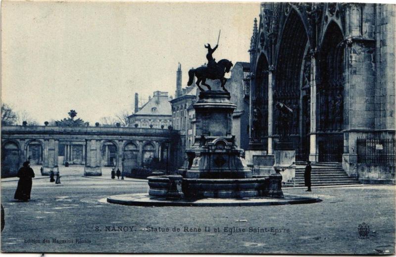 Carte postale ancienne Nancy-Statue de René Ii et Eglise Saint Epvre à Nancy