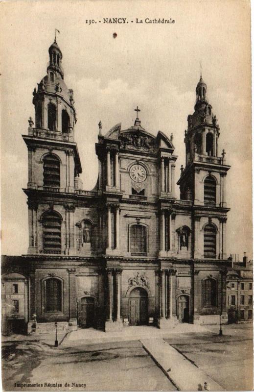 Carte postale ancienne Nancy-La Cathédrale à Nancy