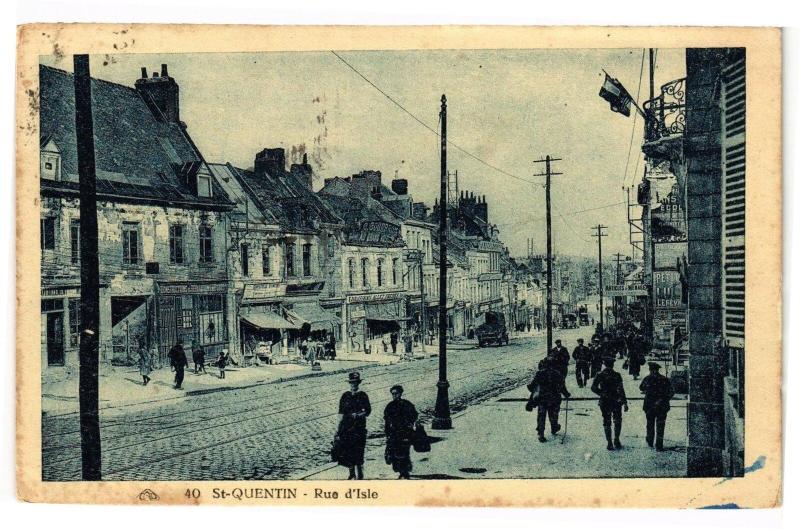 Carte postale ancienne Saint-Quentin Rue d'isle à Saint-Quentin