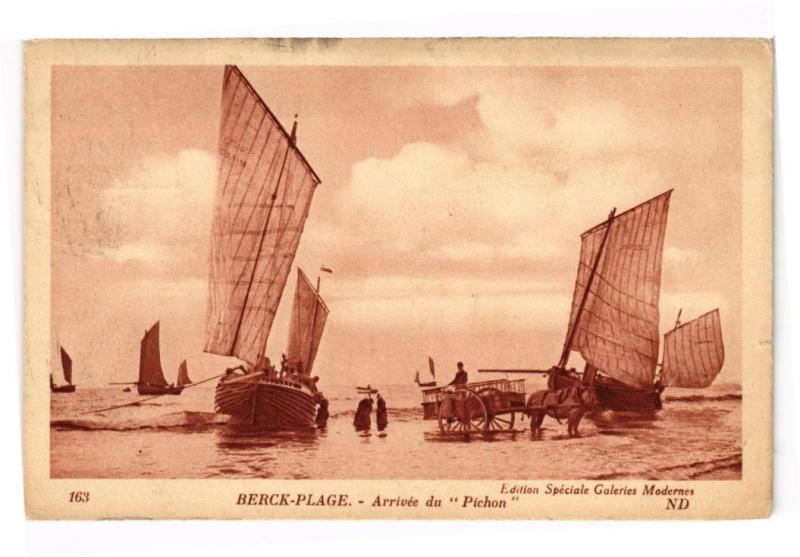 Carte postale ancienne Berck-Plage - Arrivee du pichon à Berck