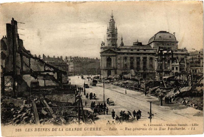 Carte postale ancienne Les Ruines de la Grande Guerre - Lille - Vue générale de la Rue... à Lille