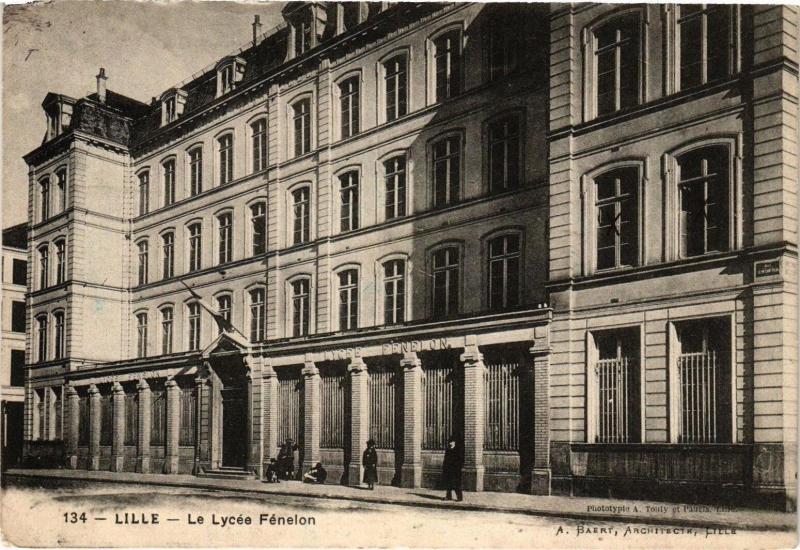 Carte postale ancienne Lille - Le Lycée Fenelon à Lille