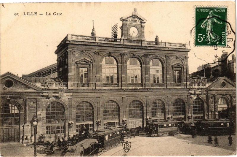 Carte postale ancienne Lille - La Gare à Lille