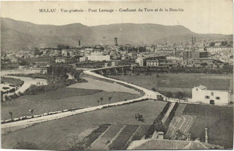 Carte postale ancienne Millau - Vue générale - Pont Lerouge à Millau