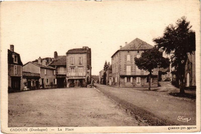 Carte postale ancienne Cadouin-La Place