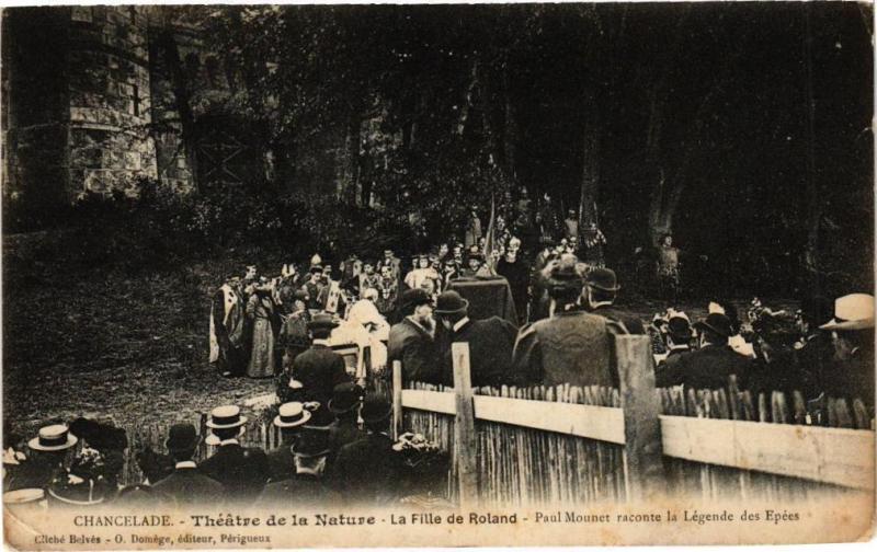 Carte postale ancienne Chancelade-Théatre de la Nature-La Fille de Roland à Chancelade