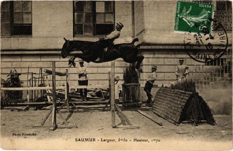 Carte postale ancienne Saumur - Largeur 5m50 - Hauteur 1m70 à Saumur