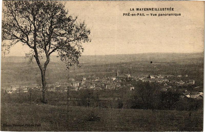 Carte postale ancienne Pré en Pail-Vue panoramique