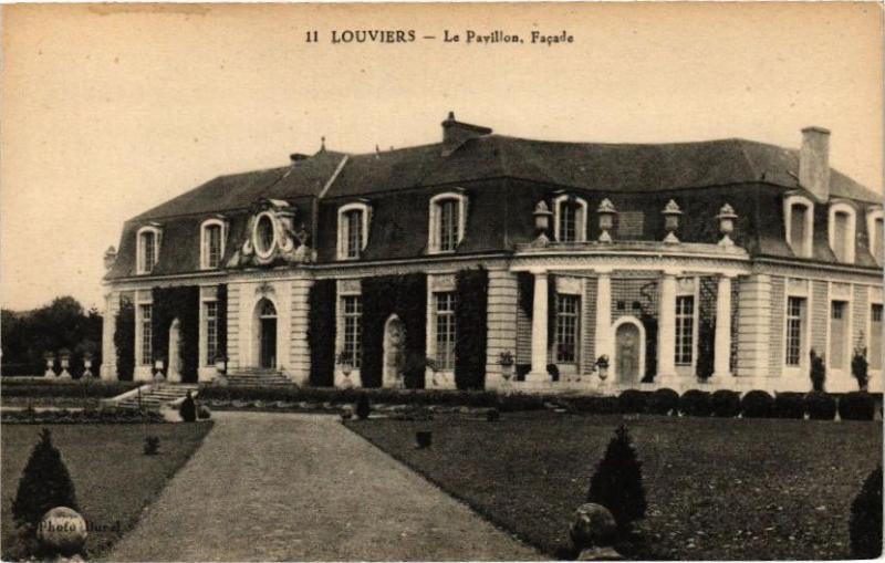 Carte postale ancienne Louviers - La Pavillon Facade à Louviers