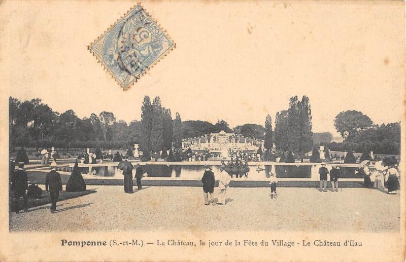 Carte postale ancienne Pomponne - Le Chateau - Jour De La Fete Du Village à Pomponne