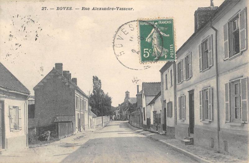 Carte postale ancienne Boves - Rue Alexandre Vasseur à Boves